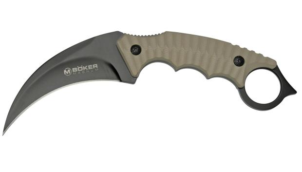 Una navaja tipo Karambit