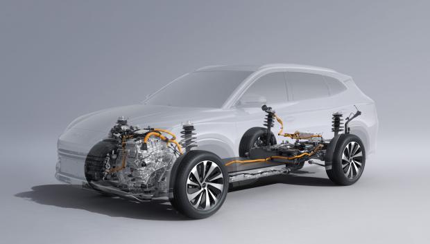 Estos coches combinan motor eléctrico y gasolina de manera diferente