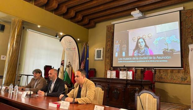 Un momento de la presentación de la obra