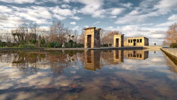 Así se veía el Templo de Debod antes.