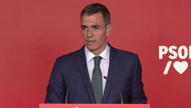 Pedro Sánchez en la rueda de prensa de Ferraz