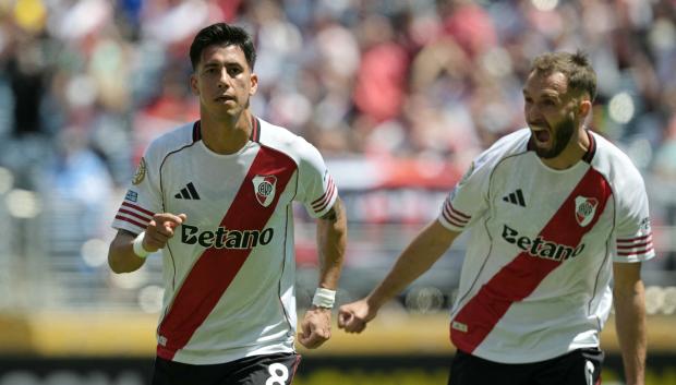 Los tres goles de River llegaron por la vía aérea