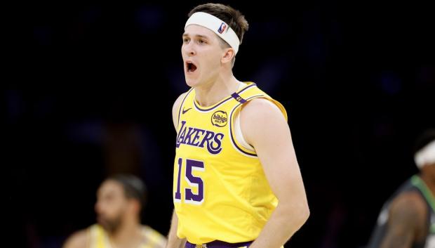 Austin Reaves, alero de 23 años, busca ser importante en Los Lakers
