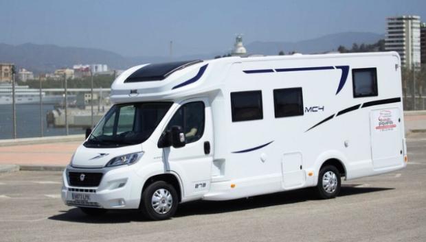 En las autocaravanas sí se puede viajar detrás