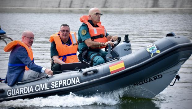 Exposición de la Guardia Civil en el Pantano de San Juan el pasado jueves