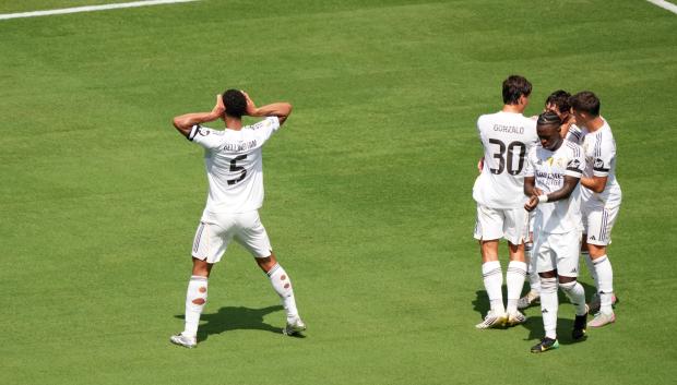 Jude Bellingham celebra el gol ante el Pachuca