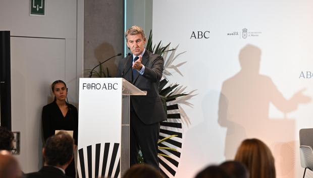 El presidente del PP, Alberto Núñez Feijóo