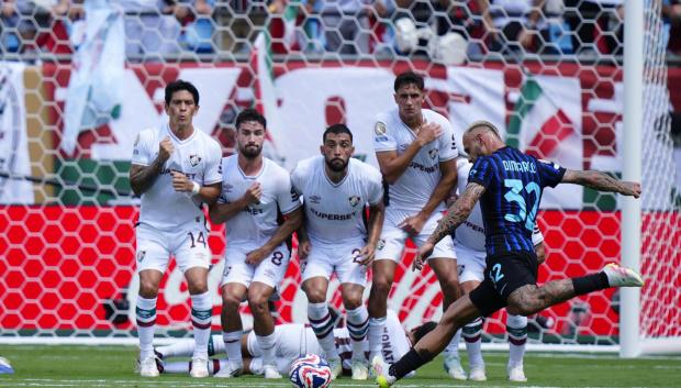 El Inter reclamó un posible penalti por mano de Thiago Silva en el área