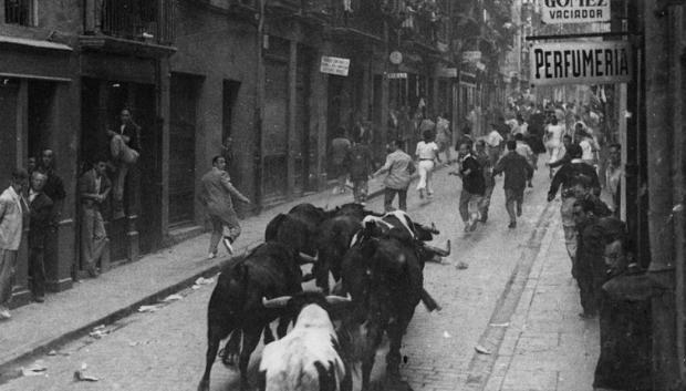 Imagen de archivo de un encierro antiguo de San Fermín
