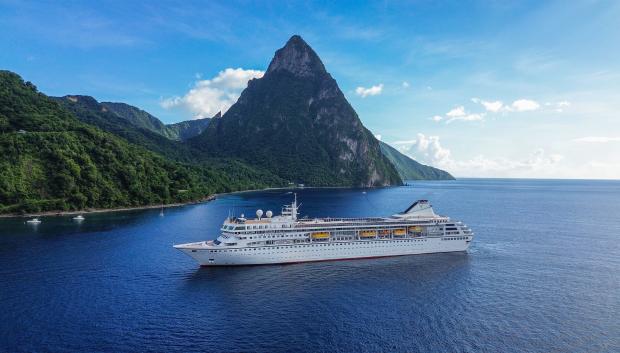 El crucero Villa Vie Odyssey en el Caribe.