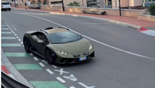 Lamborghini Aventador Sterrato, la versión SUV de 300.000 euros y 610 caballos
