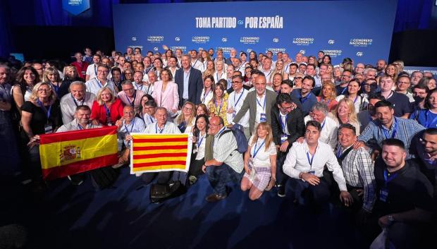 Representantes del PP catalán, en la clausura del Congreso nacional del partido este fin de semana