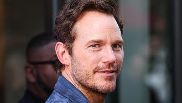 Chris Pratt en la premier de la segunda temporada de FUBAR (2025)