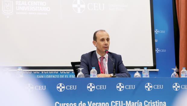 José María Rotellar en los Cursos de Verano CEU