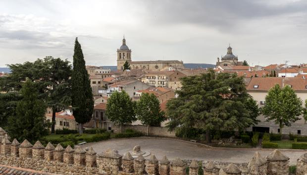 Vista de Ciudad Rodrigo desde las murallas del Parador.