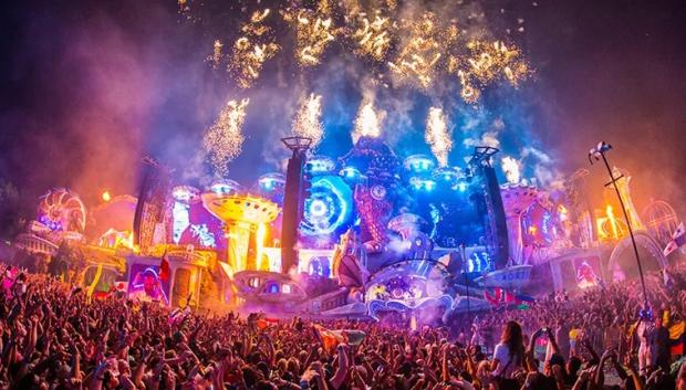 Imagen del escenario del festival Tomorrowland en 2018.