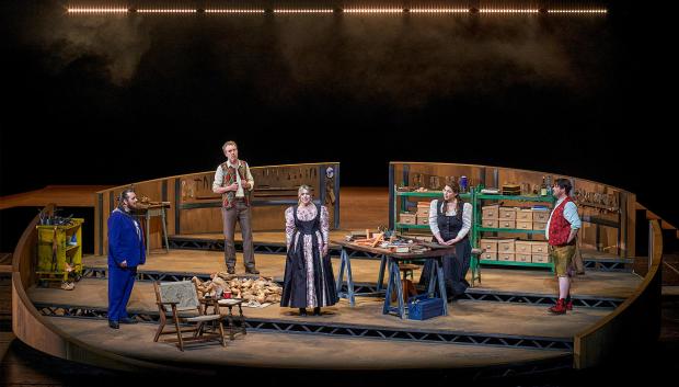 Escena de 'Los Maestros Cantores de Núremberg' durante el Festival de Bayreuth