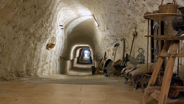 Interior de las Cuevas del Diablo.