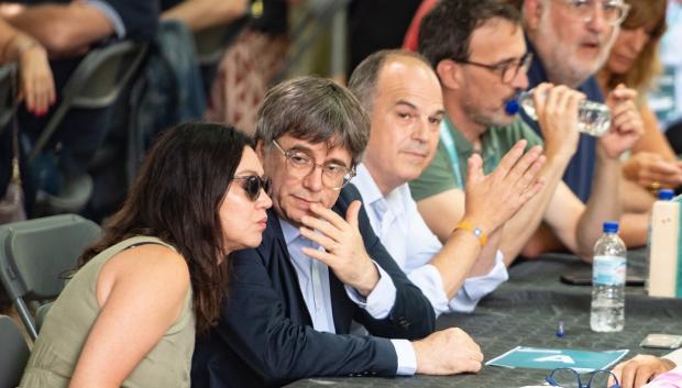 El presidente de Junts, Carles Puigdemont, este domingo en un acto de Junts