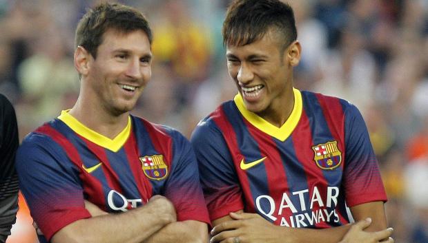 Messi y Neymar, en la temporada 2013-14 con la camiseta de Qatar Airways