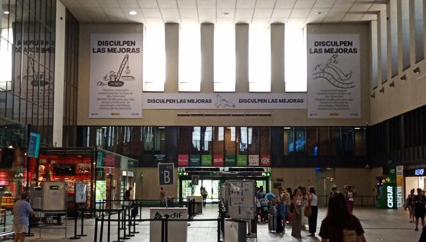 El caos ferroviario asfixia a Andalucía y no se tapa con una lona