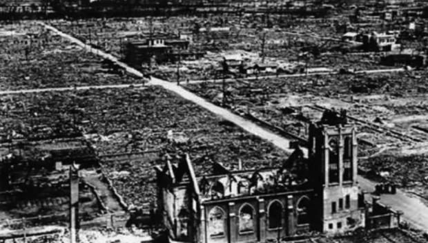 Iglesia de la Asunción de Hiroshima tras la explosión atómica