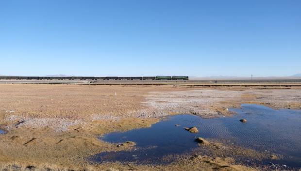 Ferrocarril QingZang en el Tíbet.