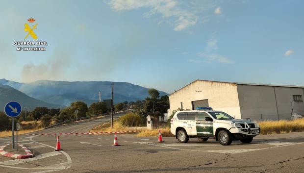 Corte de carreteras por el incendio que afecta a los valles del Jerte y el Ambroz, en la provincia de Cáceres