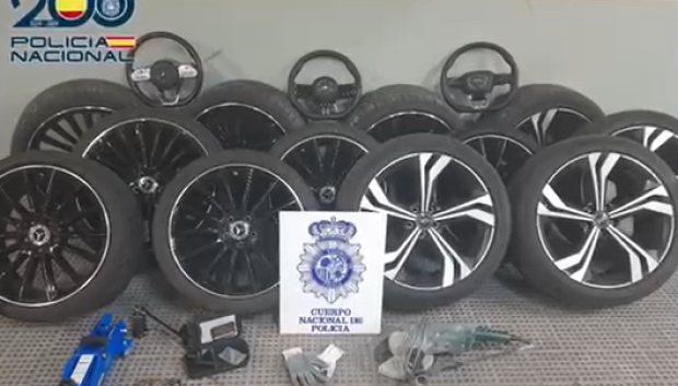 Tres volantes robados recuperados por la Policía Nacional