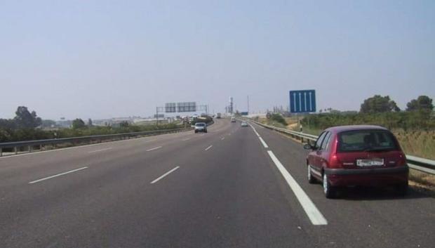 Circular por el arcén es de todo menos seguro