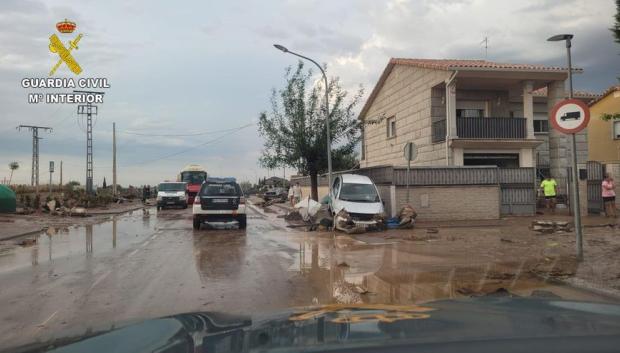 La idea es aparcar el coche en calles sin pendiente y paralelas a la línea de costa
