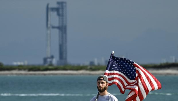 Los ensayos con Starship tienen como meta perfeccionar un sistema totalmente reutilizable