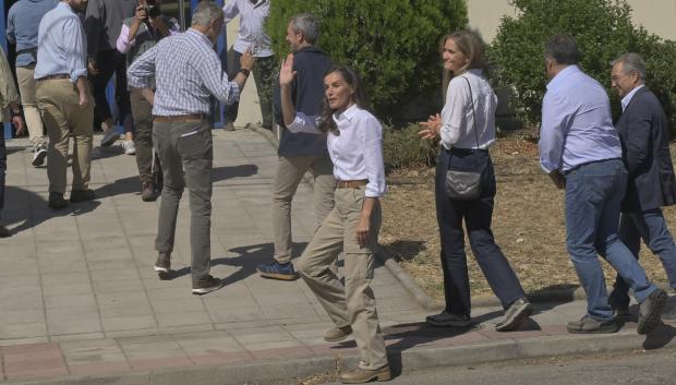 Kings Felipe VI and Letizia visit the areas affected by the fires in Orense August 28, 2025
