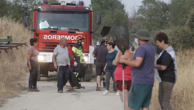 Incendio entre Malillos y la Cernecina, en Zamora