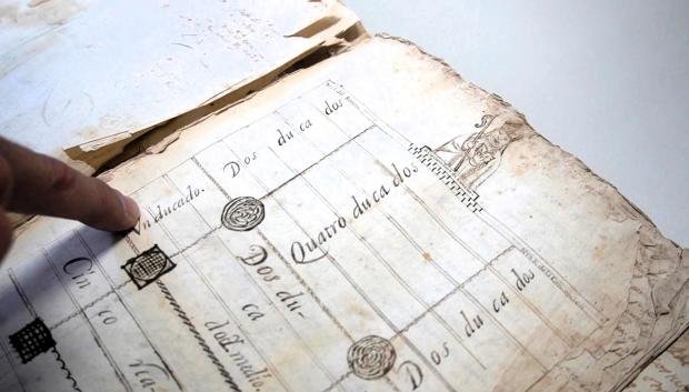 El plano de la iglesia muestra el precio de las tumbas en ducados