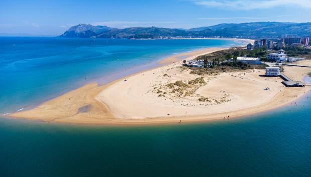 Playas y costa de Laredo (Cantabria).