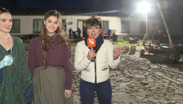 Sonsoles Ónega visita el rodaje de Las hijas de la criada