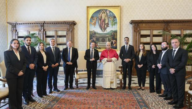 León XIV con el presidente israelí y su comitiva