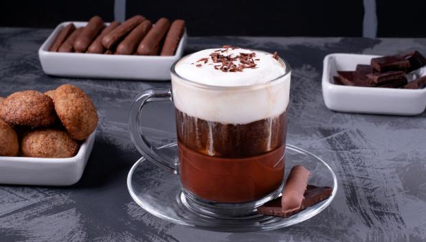 Bicerin, famoso café italiano en capas.