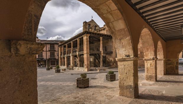 La iglesia románica de San Miguel data del siglo XII.