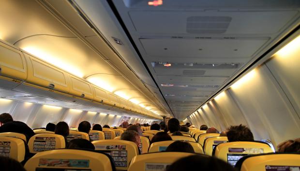 Cabina de pasajeros de Ryanair