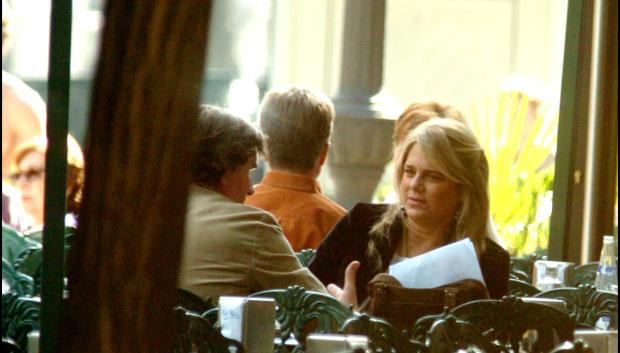 ISABEL SARTORIUS CON EL EMPRESARIO GERARDO LORENZO EN UN RESTAURANTE DE MADRID
LM / © KORPA
24/10/2005
MADRID
 *** Local Caption *** ISABEL SARTORIUS WITH BUSINESS MAN GERARDO LORENZO IN MADRID