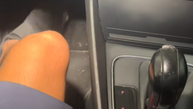 La clave está en no soltar el freno de pie