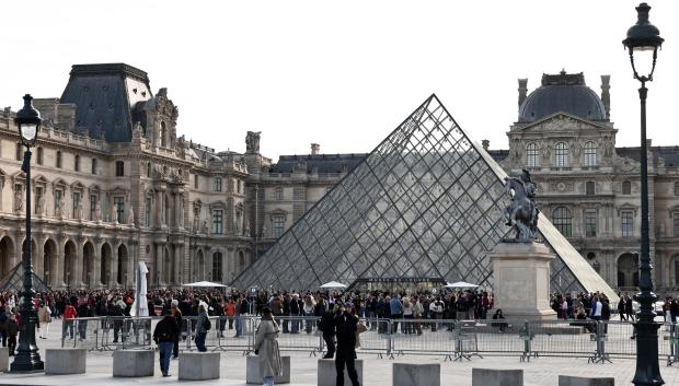 El Museo del Louvre, este miércoles, en su reapertura