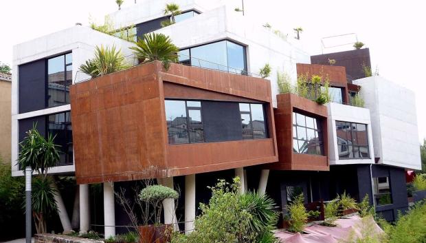 Hotel Viura, con sus cubos superpuestos.