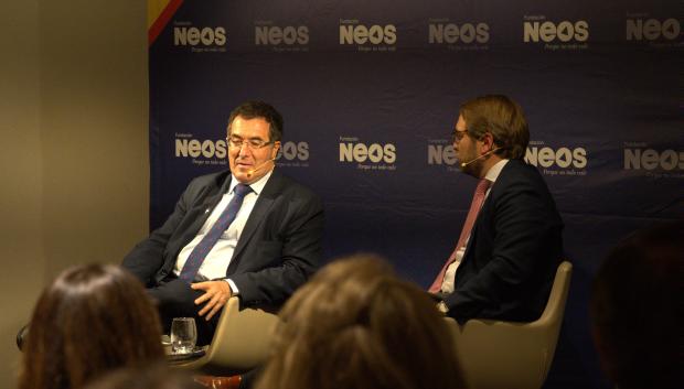 Marcelo Gullo durante el encuentro organizado por la Fundación NEOS titulada 'Cuando España salvó Europa'