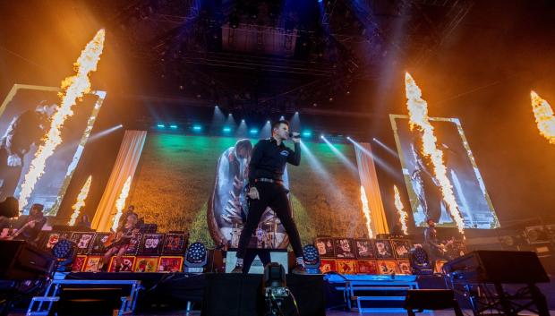 El cantante Dani Martín, durante su concierto en el Movistar Arena