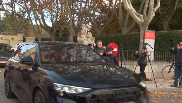 Juan Carlos I a bordo de un audi