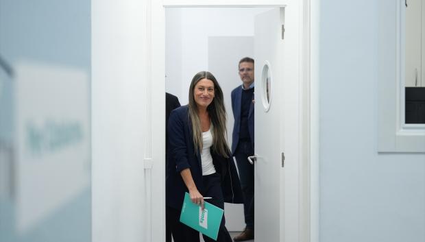 La portavoz de Junts en el Congreso, Míriam Nogueras, antes de la rueda de prensa