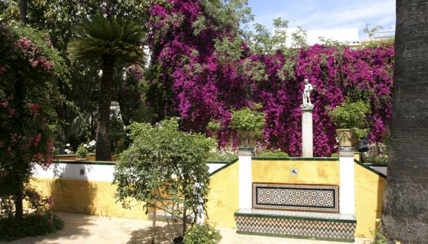 Casa de Pilatos 
CASA DE PILATOS SEVILLE & ANDALUCIA SPAIN Travel Stock Not-Personality 18746026